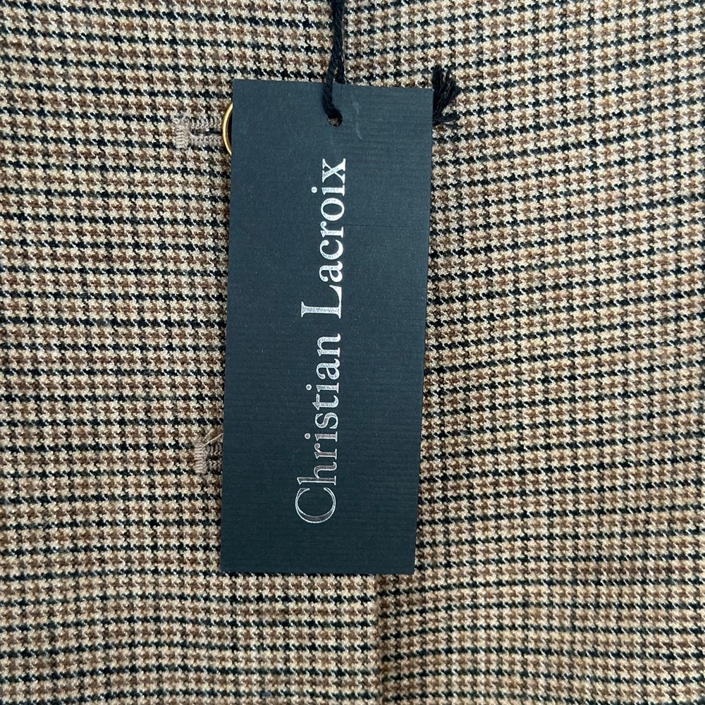 Christian Lacroix Tan Blazer with Gold Buttons - Picture 4 of 13